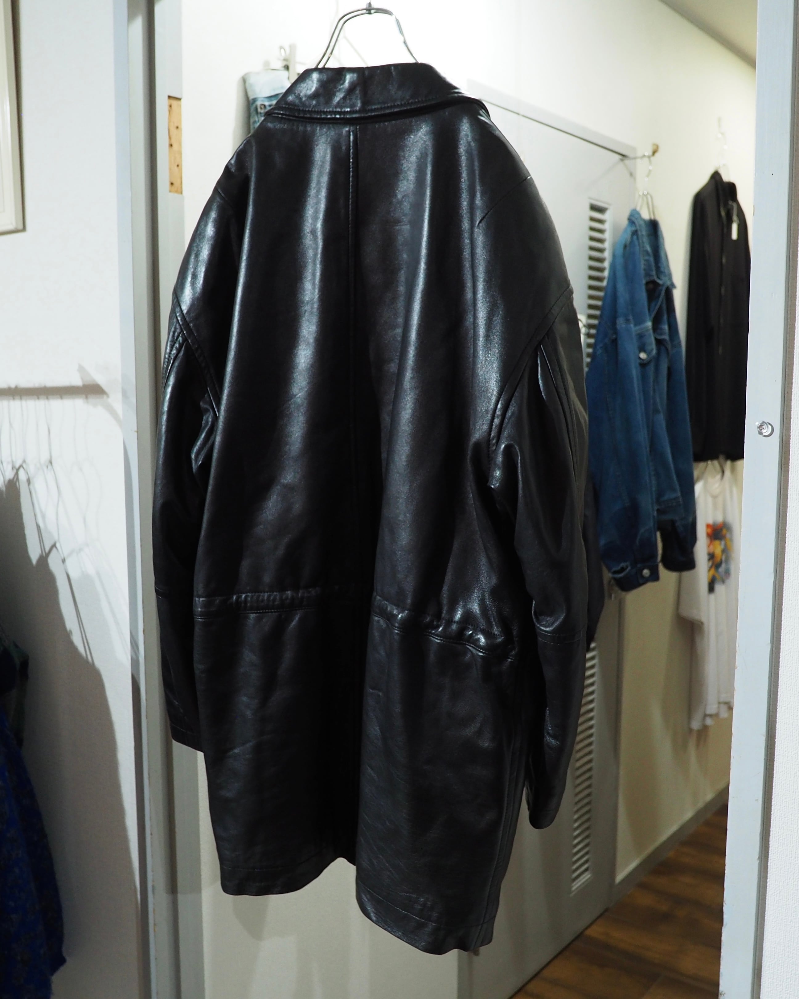 ” 艶美 ‐ Lustful Beauty ” Black Lamb Leather Vintage Half Coat Jacket