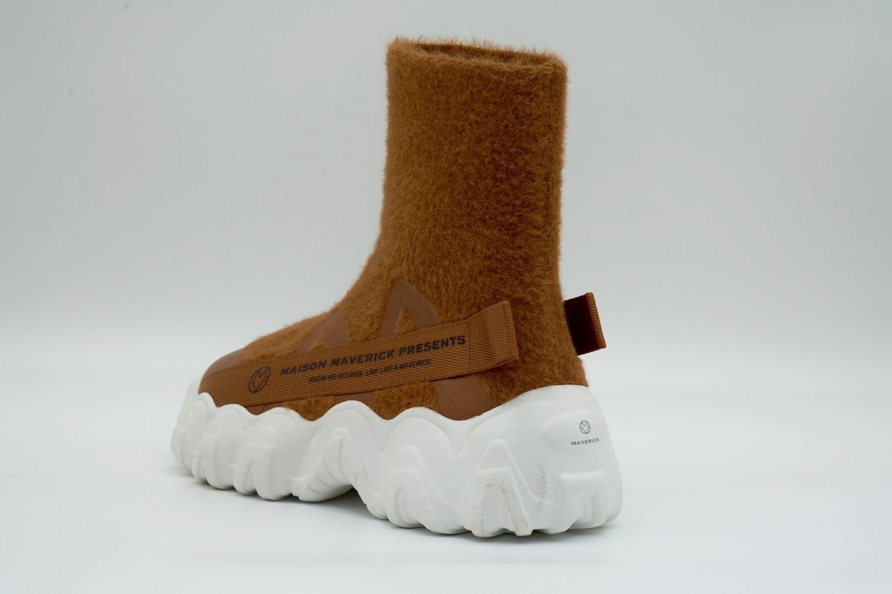 メゾンマヴェリックプレゼンツ Short-Haired High-Top Sneakers