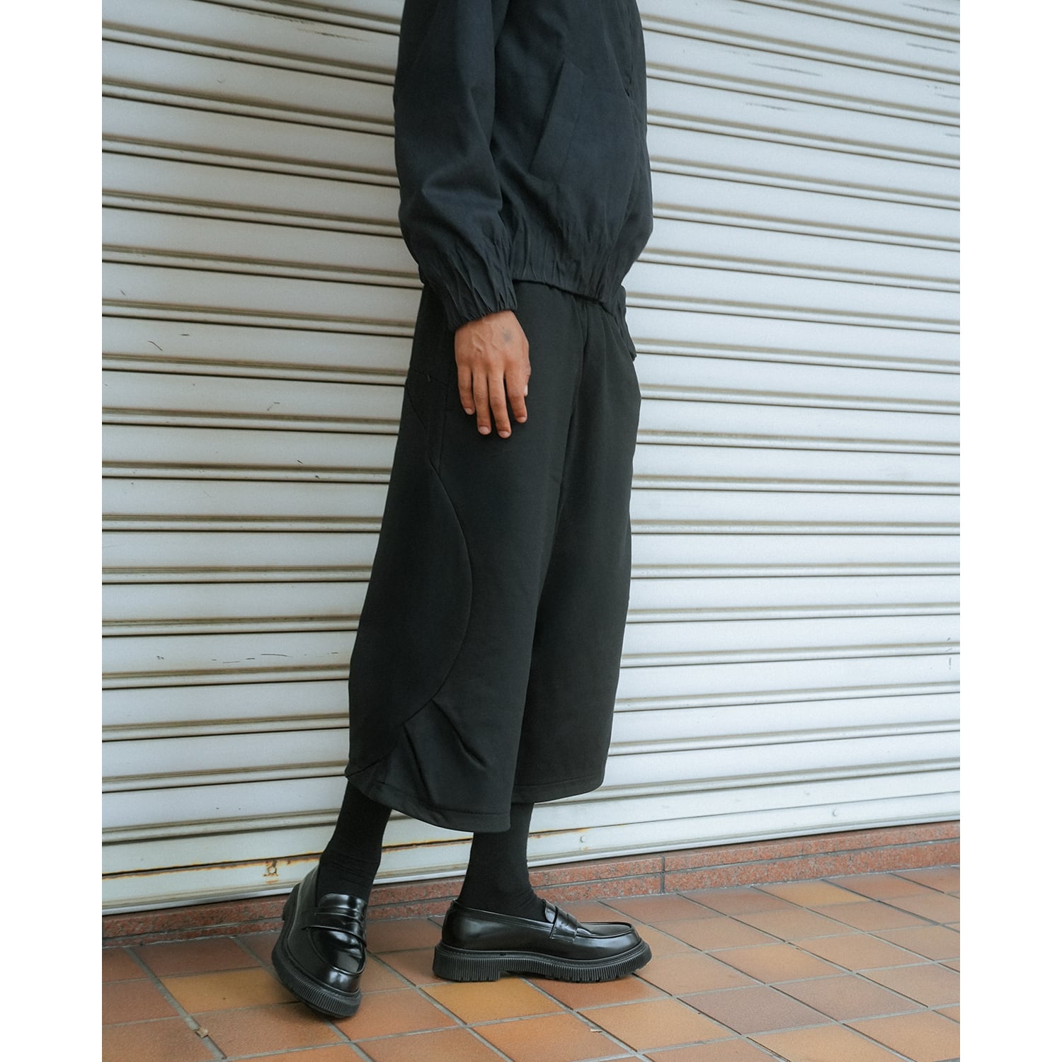 UNEEK BASEMNT - Discover independent style.