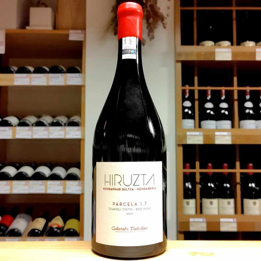 ﾊﾟﾙｾﾗ1.7 ﾁｬｺﾘ・ﾃｨﾝﾄ2021 / ｲﾙｽﾀ（赤ワイン） | SAKE&WINE KAWASHIMA