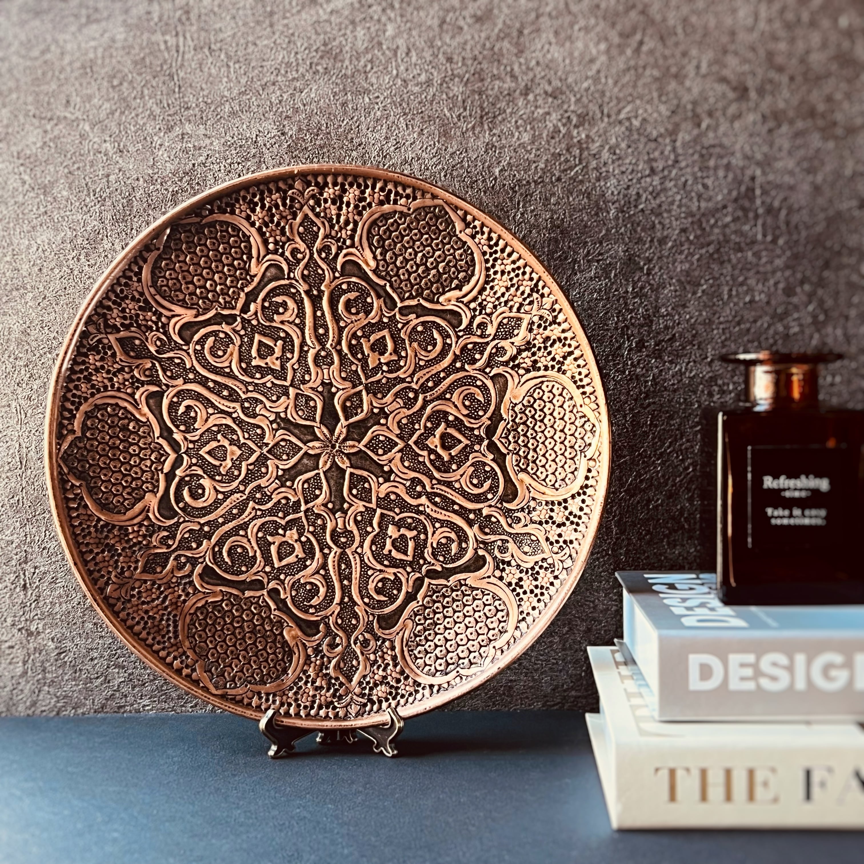 ペルシャ　アンティーク　トレイ　銅製　　壁掛　インテリア　銅板　希少 ペルシャ アンティーク トレイ 銅製 壁掛 インテリア 銅板 希少 飾り皿