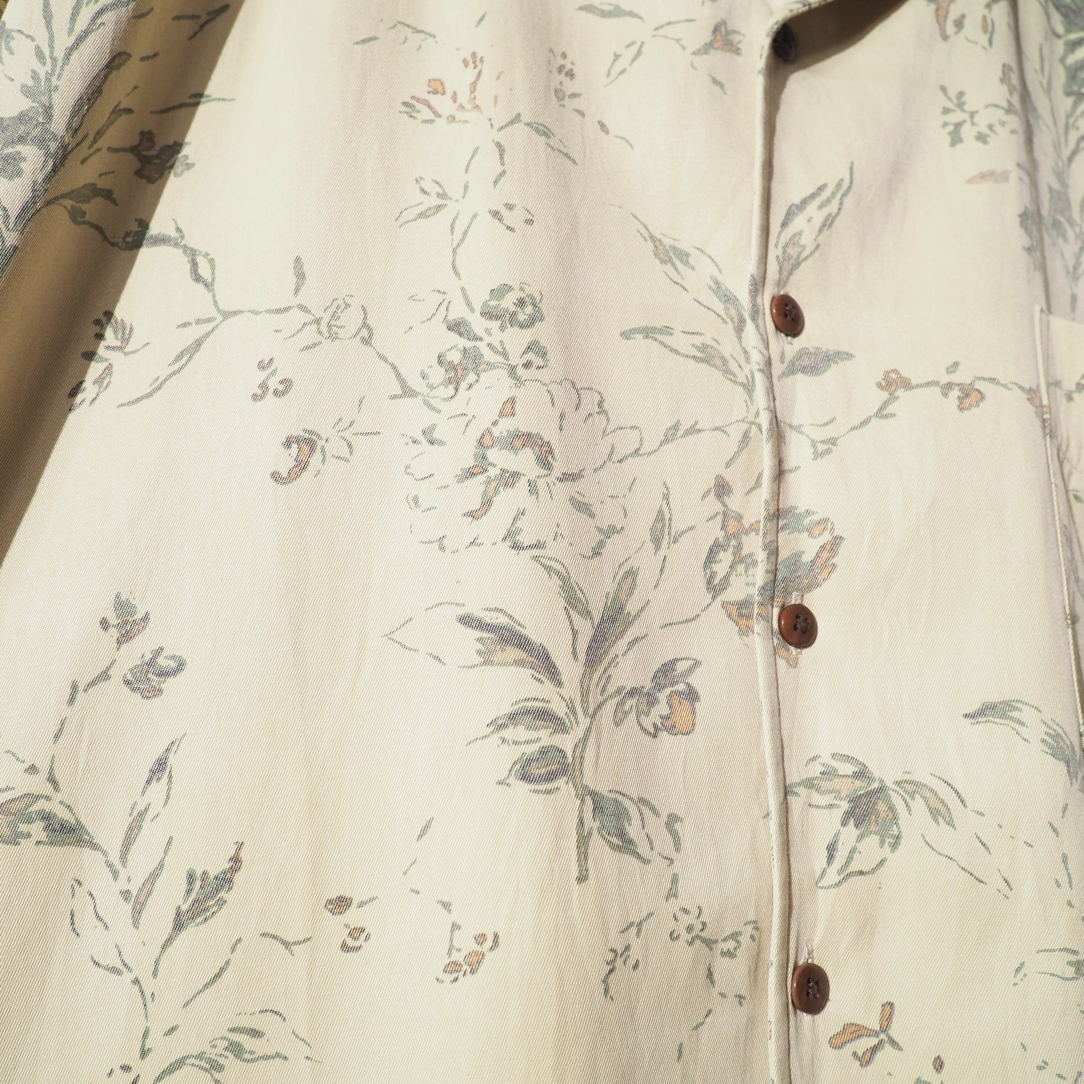 Beautiful fleeting Flower × Silk mix Open collar SS shirt