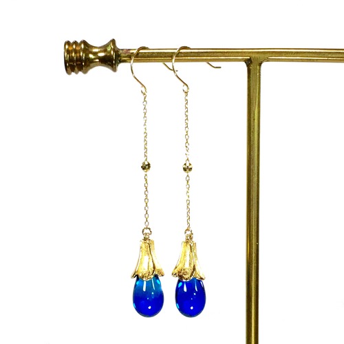 K10 ゴールドピアス ガラスジュエリー (コバルトブルー) / Maho de Maho