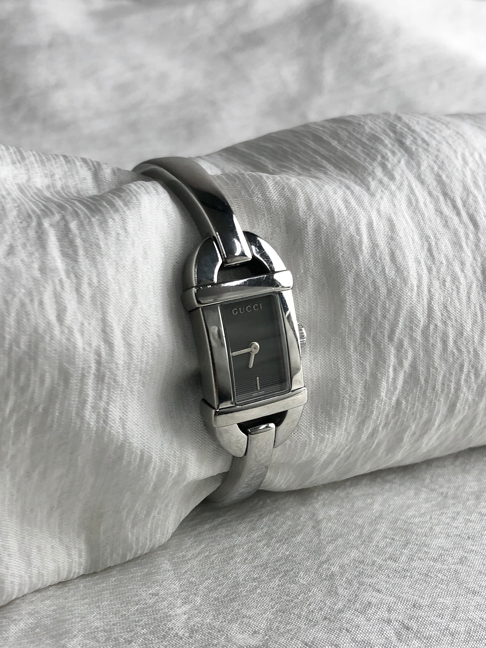 GUCCI グッチ 腕時計 シルバー ステンレススチール 6800L クウォーツ vintage ヴィンテージ オールド fuynkf