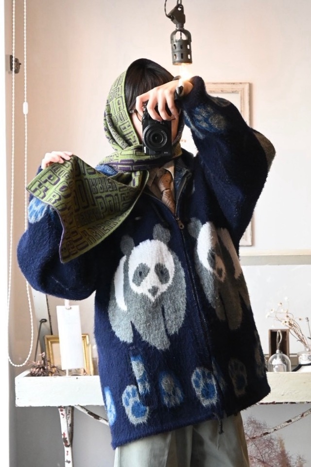 1990’s Ecuador Panda Wool Zip-Up Hoodie／ー