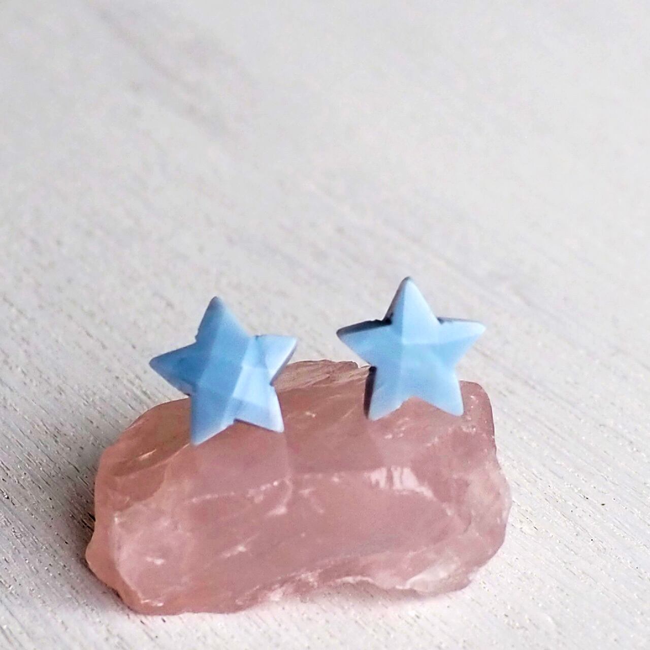 ブルーオパール スターピアス 星