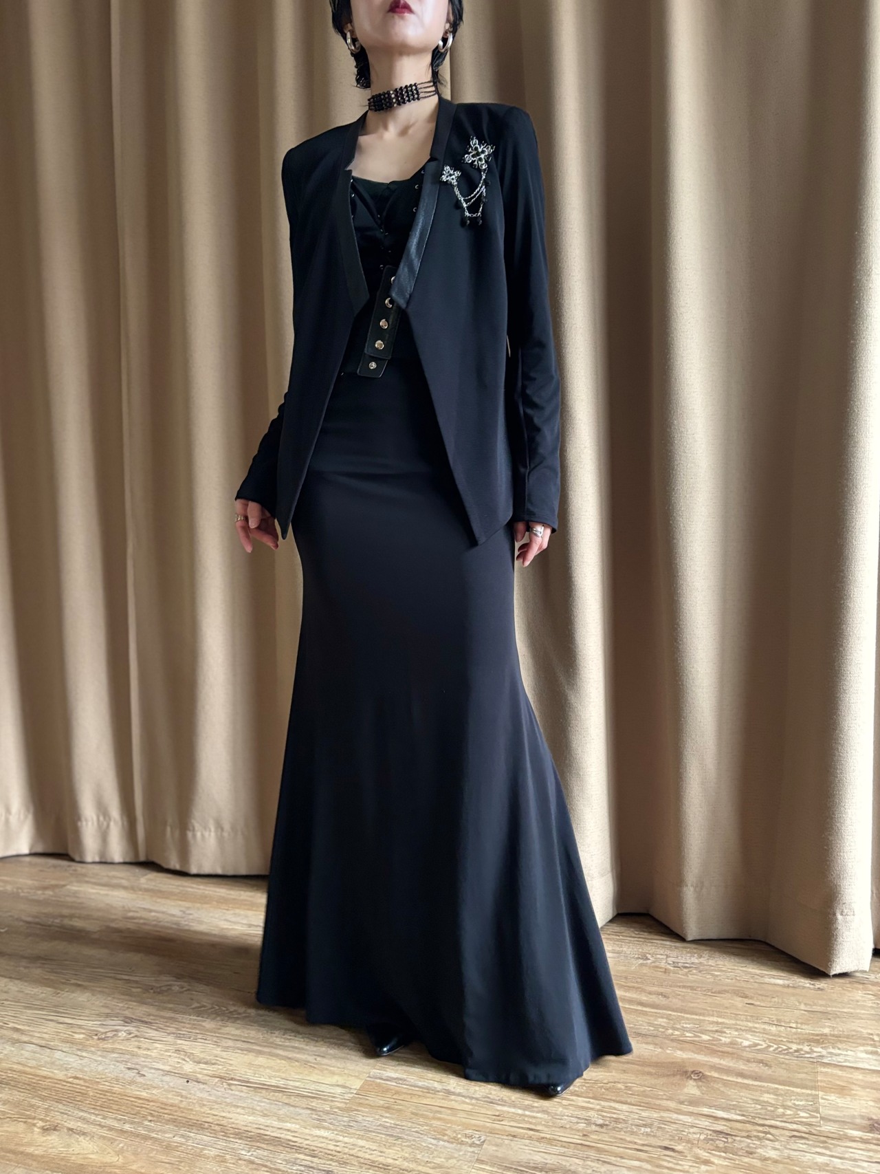 classic noir brooch set light jacket-5195-3