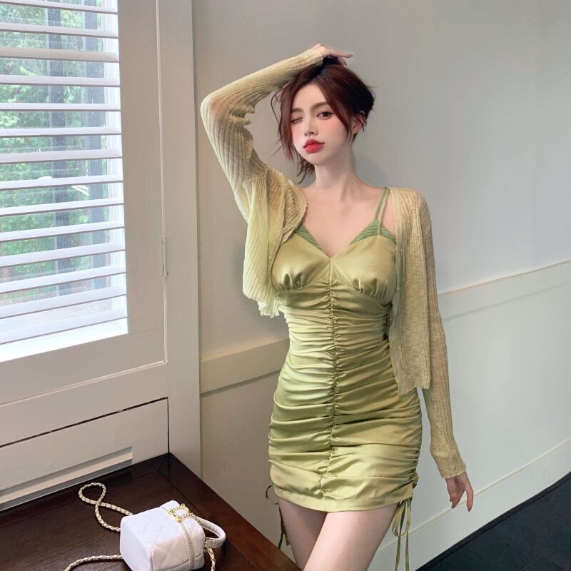 サテンドレス ショートスカート サマーグリーン 夏物 ブラックストロベリース75614029535