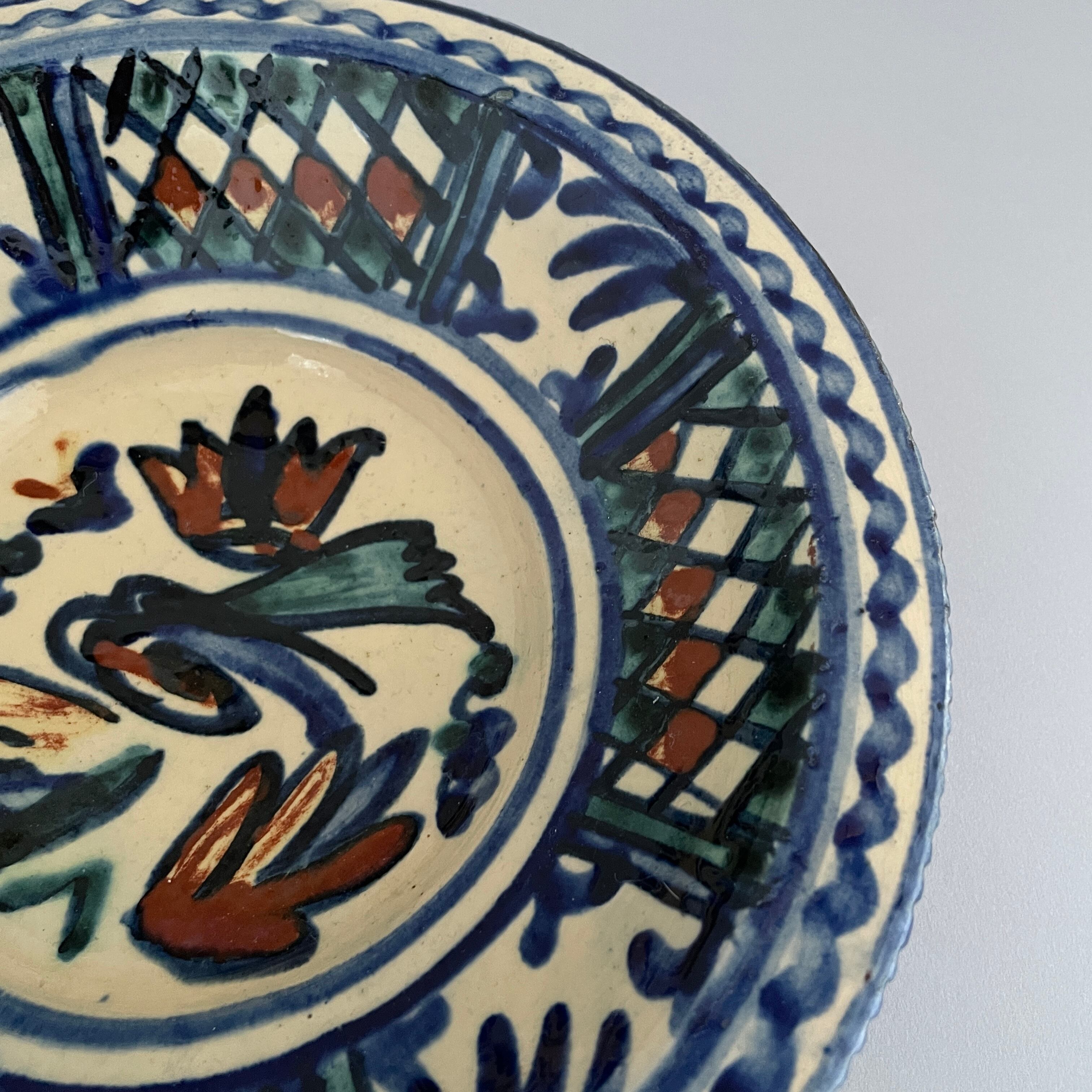 Romanian ARTA APLICATA Plate/ルーマニアの民陶器 | valerievintage