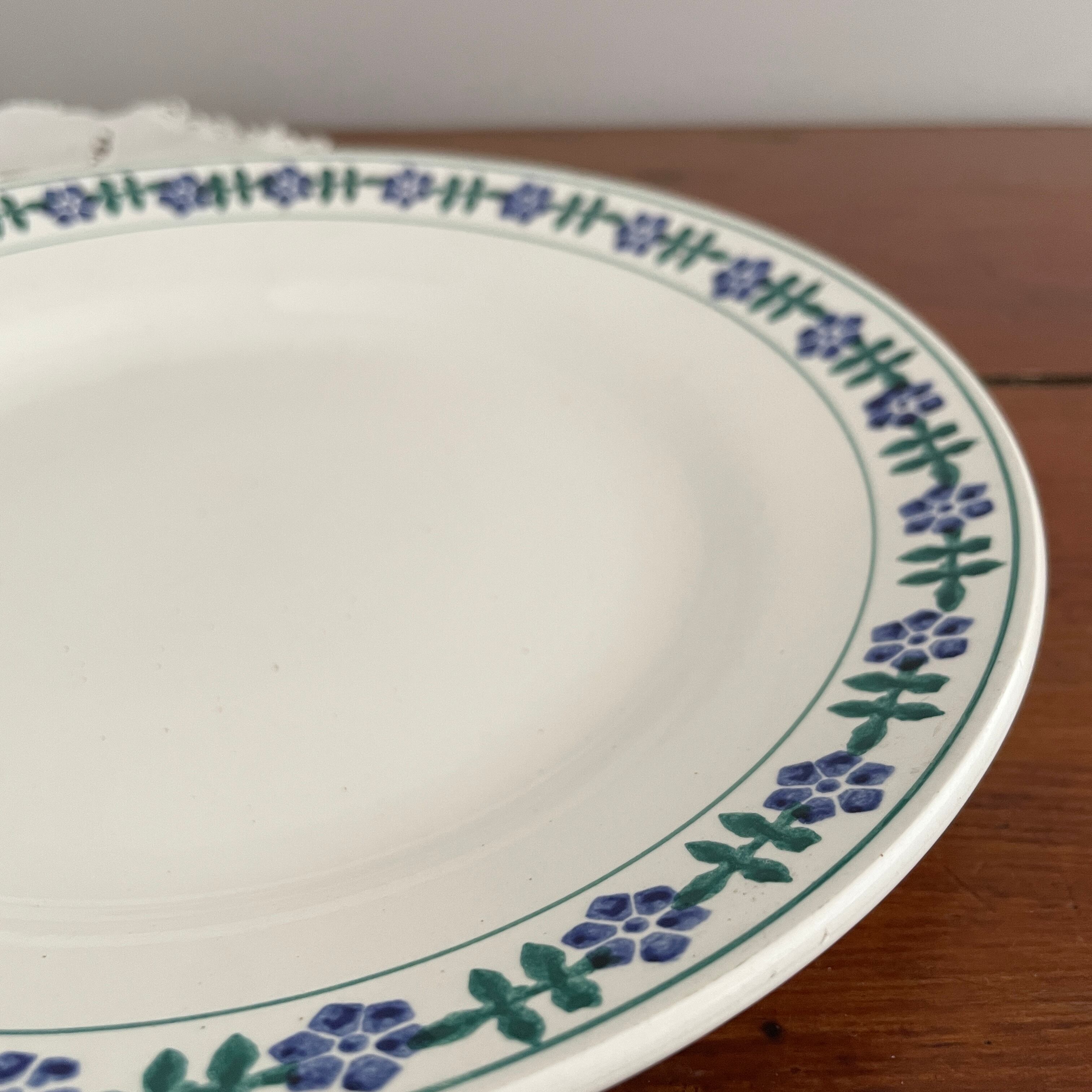 Saint Amand Flower Hand Painted Plate For Dessert/サンタマン窯