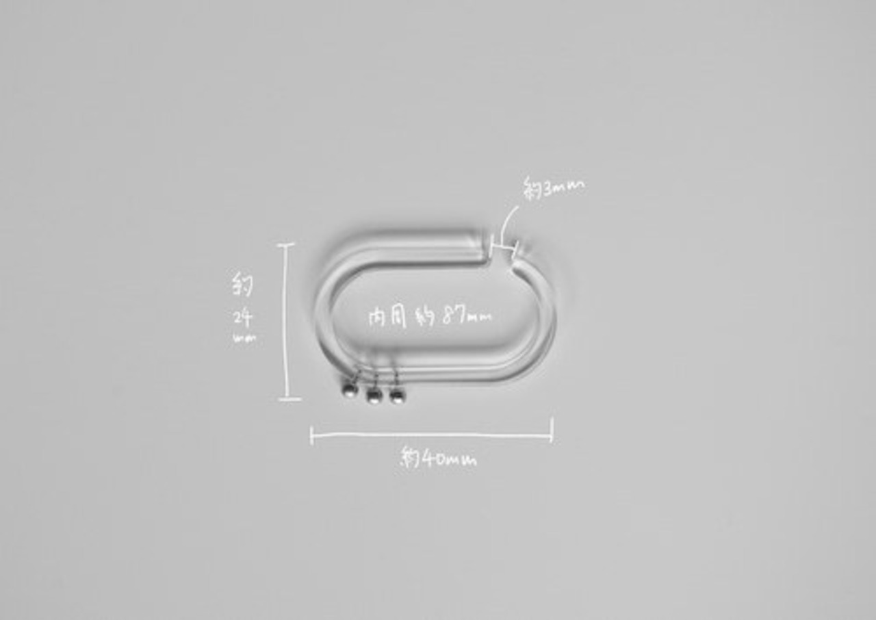 Tema’ Baco - Clear “CCdot” G - Ear Cuff / Double Finger Ring ：Clear × Gold｜透明ボディ／金属が映える2WAY（Acrylic × Brass＋金メッキ）