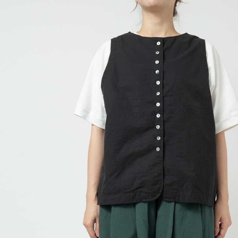 綿ナイロンツイルボタンいっぱい前後2WAYベスト