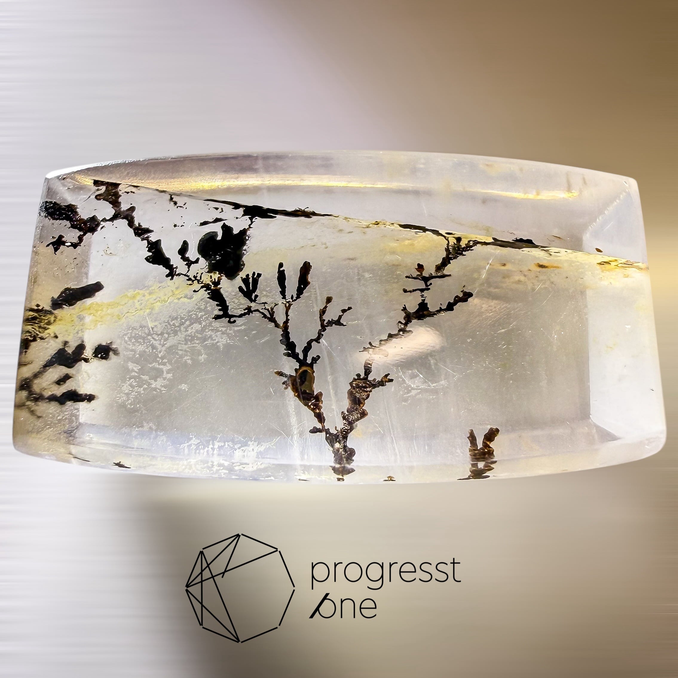 デンドライトインクォーツ　高透明　極美品　約9.4〜9.9ミリ　不滅の樹木 デンドライトインクォーツ 高透明 極美品 約9.4〜9.9ミリ 不滅の樹木