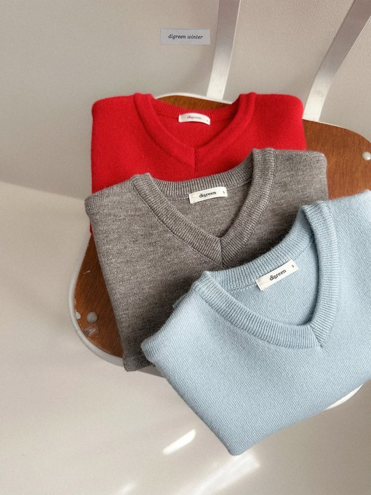 〖取寄〗韓国子供服 / 26winter / Digreen / コージーVネックニット / キッズ / 冬服 *S~2XL*