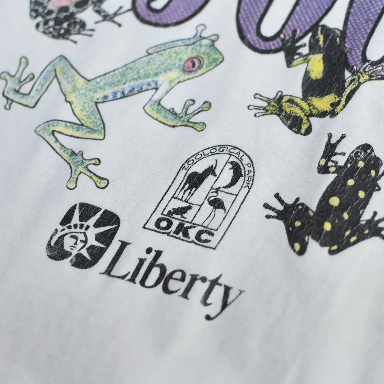 94's various frogs print tee