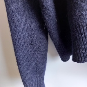 ポロバイラルフローレン　Vネックセーター　ラムウール100％　刺繍ロゴ　ネイビー　M/M