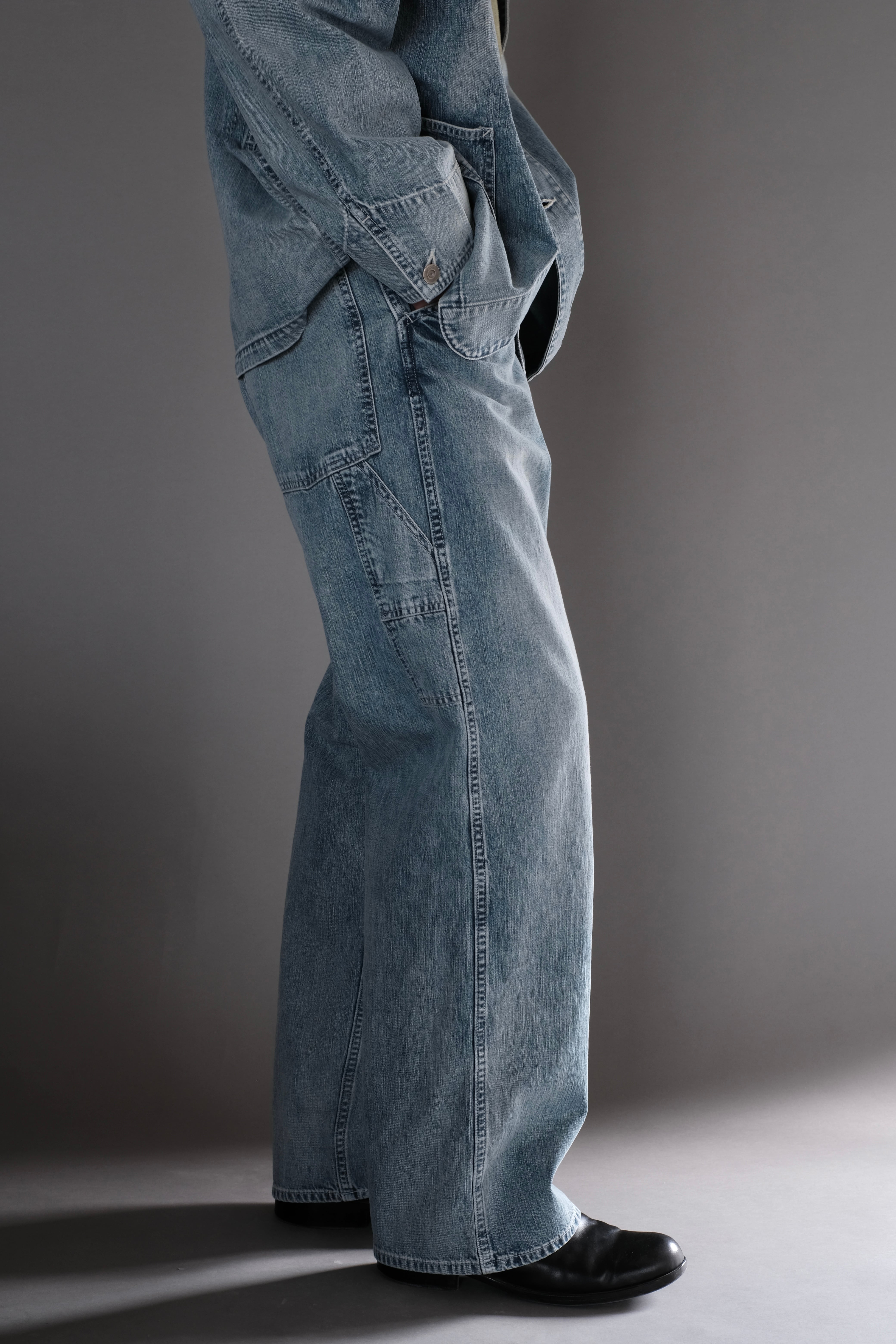 ULTERIOR / FADED LIGHT DENIM PAINTER PANTS | LIVING