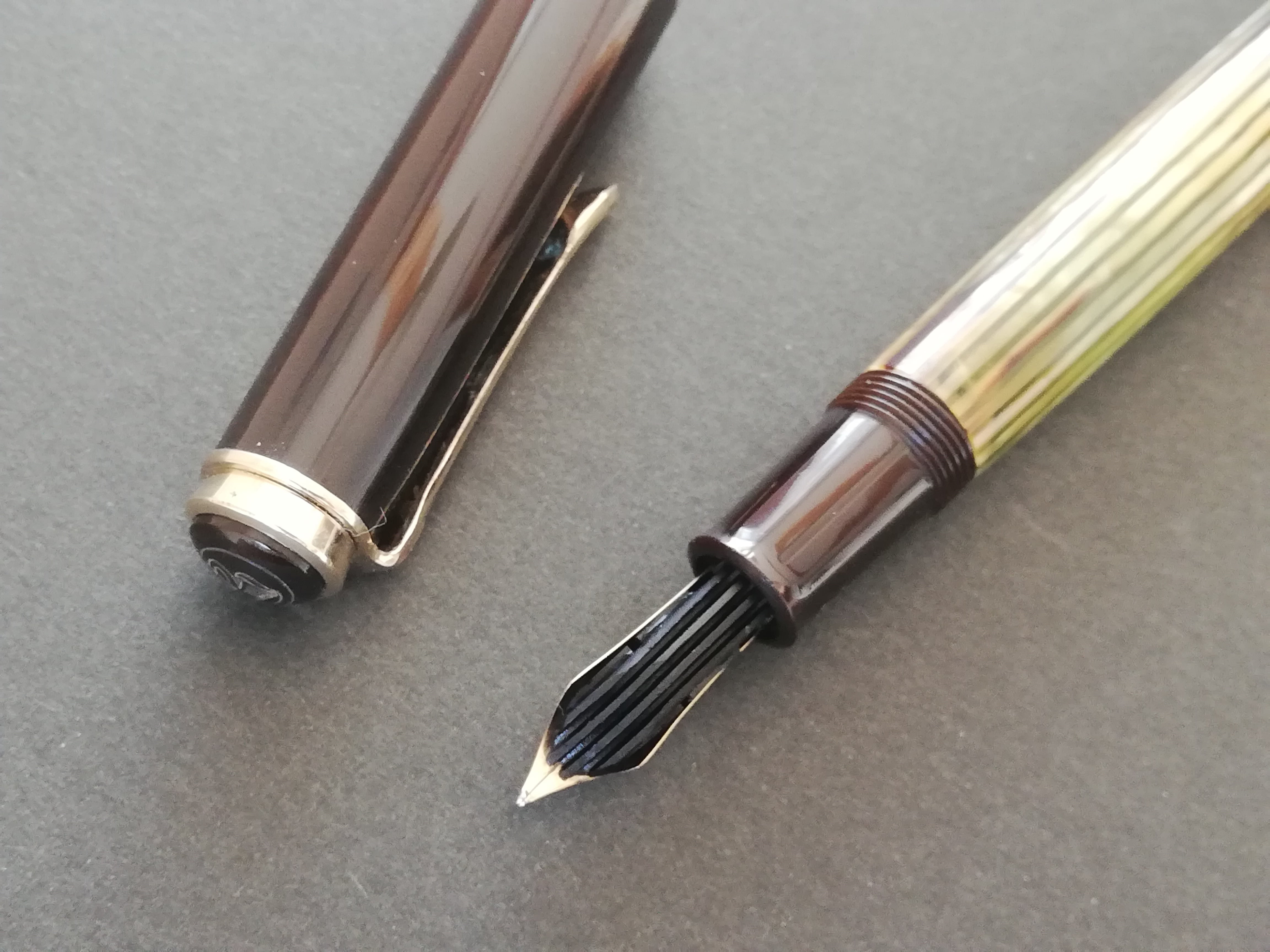 60s ペリカン 400 トートイス Pelikan 400 （中字） 14C 02167