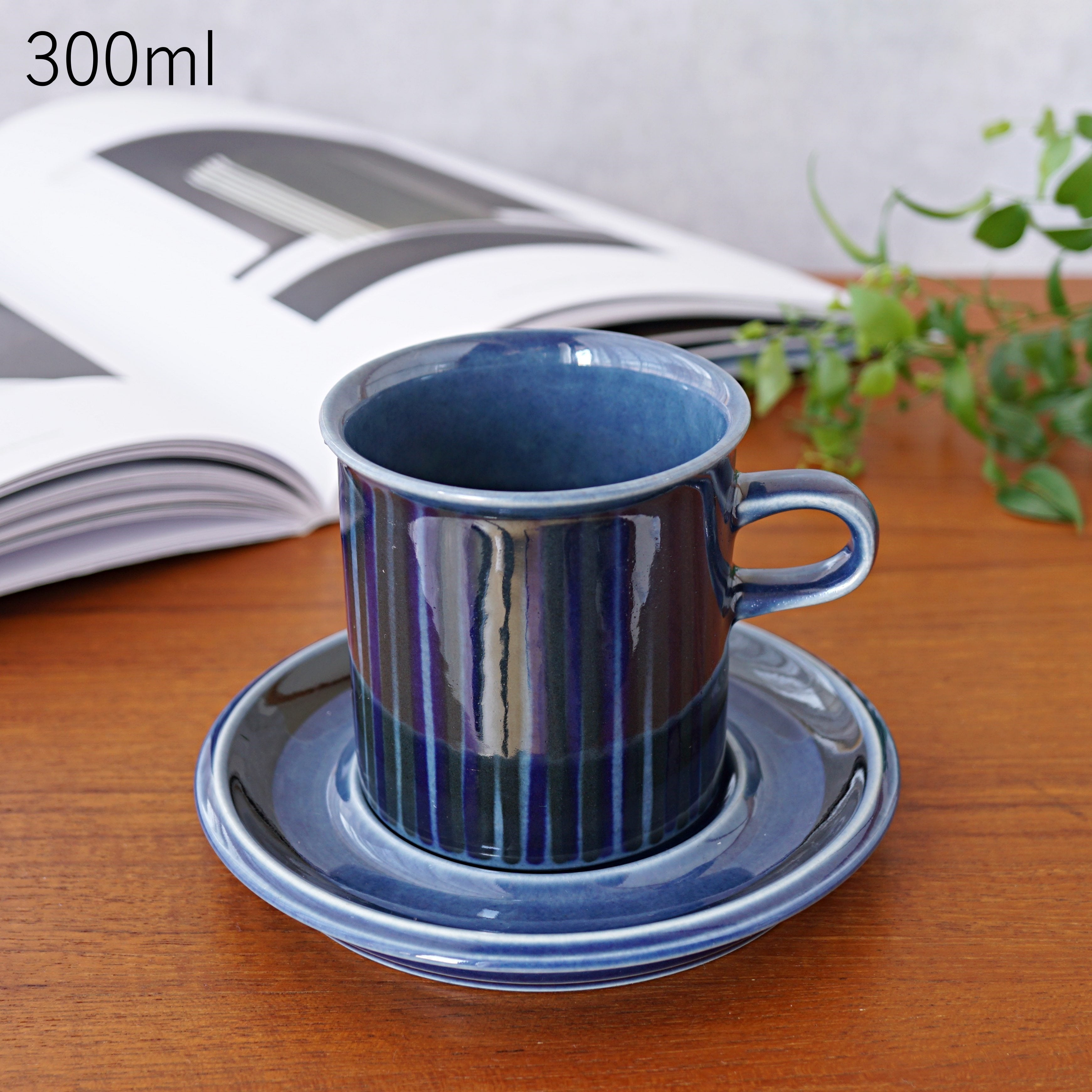 アラビア(ARABIA) コスモス（Cosmos）絵柄無し Dハンドル ビアマグ  