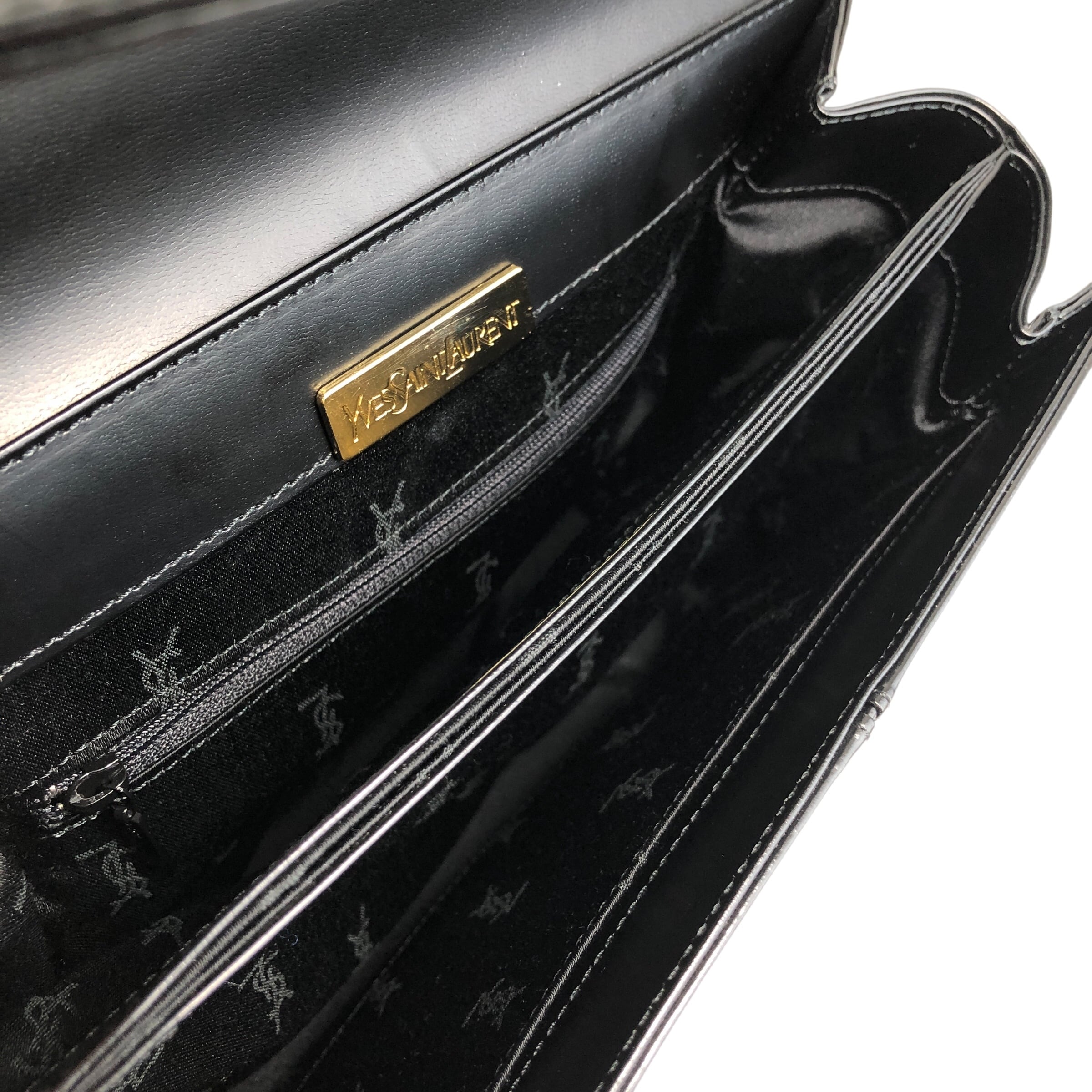 Yves Saint Laurent イヴ・サンローラン ハンドバッグ ブラック ロゴ