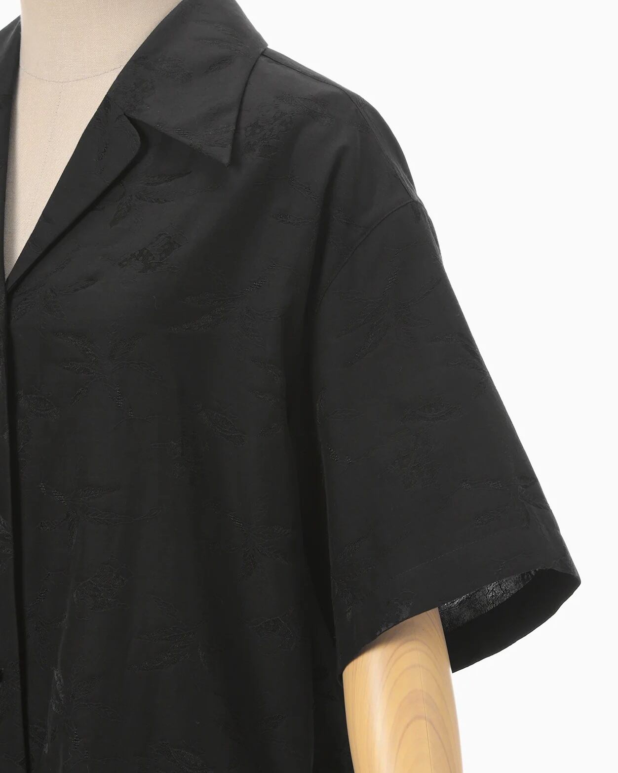 Mame kurogouchi】Karako Jacquard Open Collar Shirt /black | TOLMA.