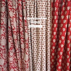 ブロックプリント生地【50cm単位】インド綿 花柄 赤×生成り #37410-RD1