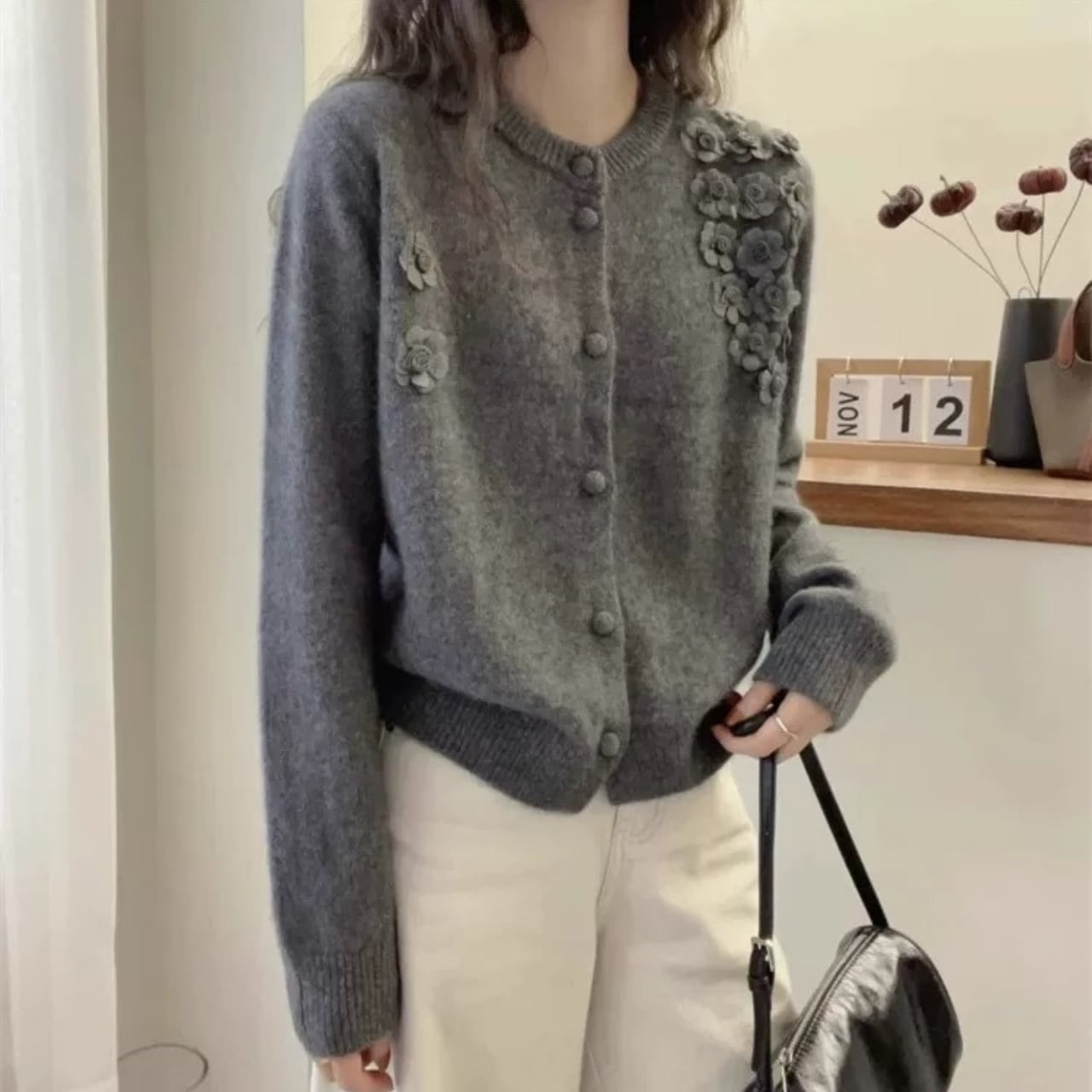 フラワーエンブロイダリー ニットカーディガン W00324