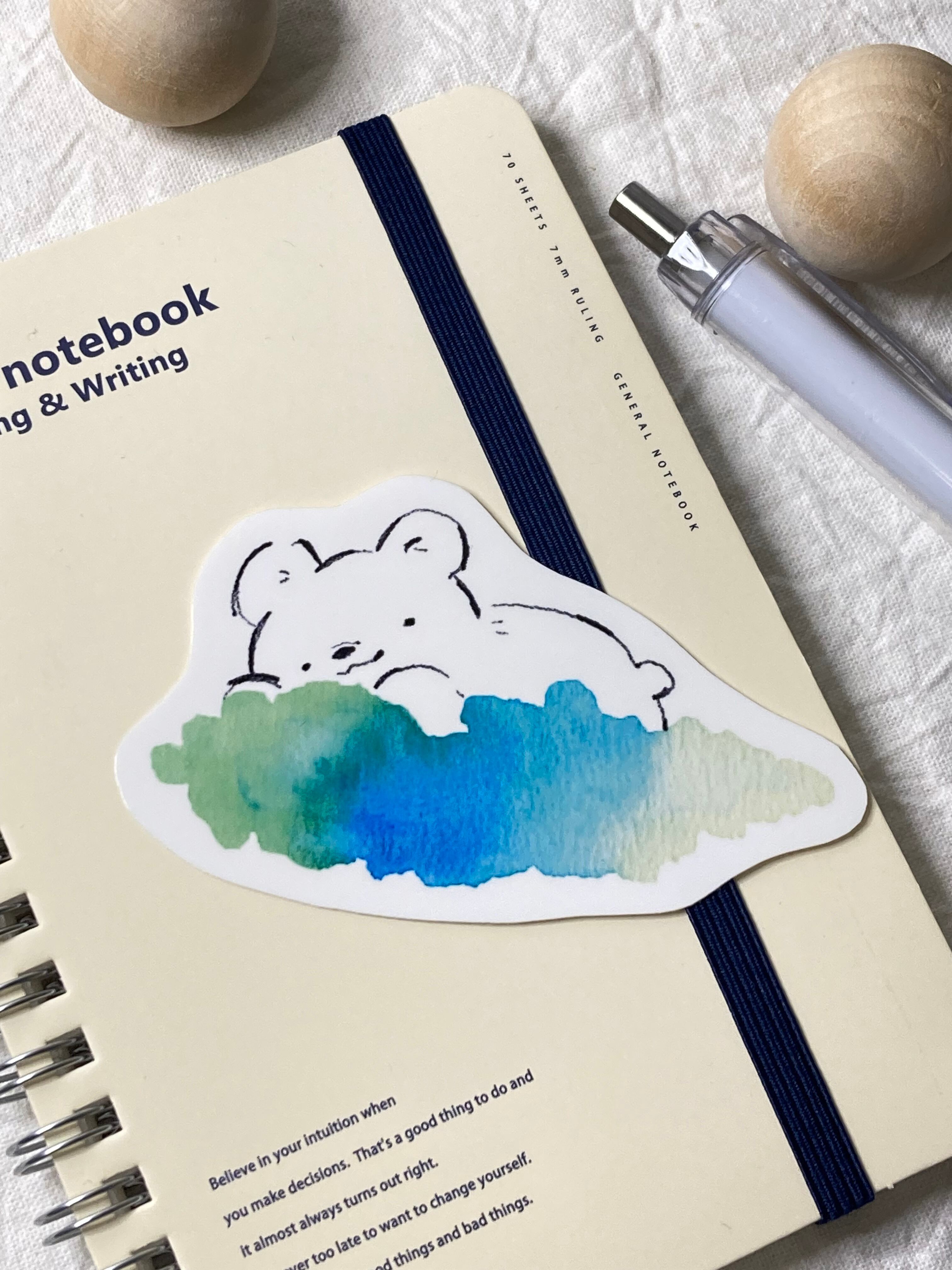 白くまステッカー◎雲のベッドで