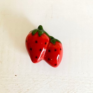 波佐見焼 京千 いちご 箸置き