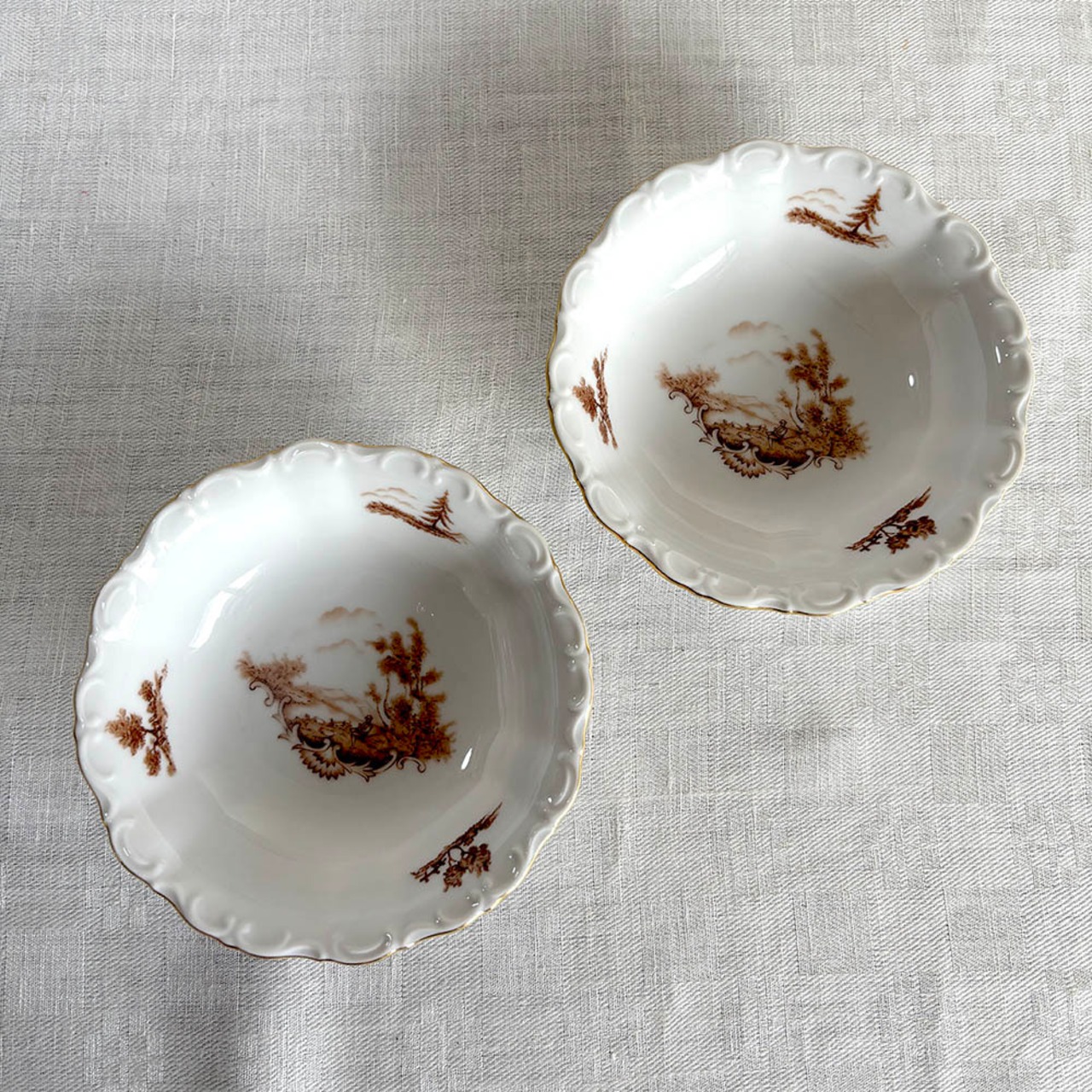 小皿　小ボール　2個セット　エレガントな縁飾り　マロンカラー風景画　Seltmann Weiden社 12twer6