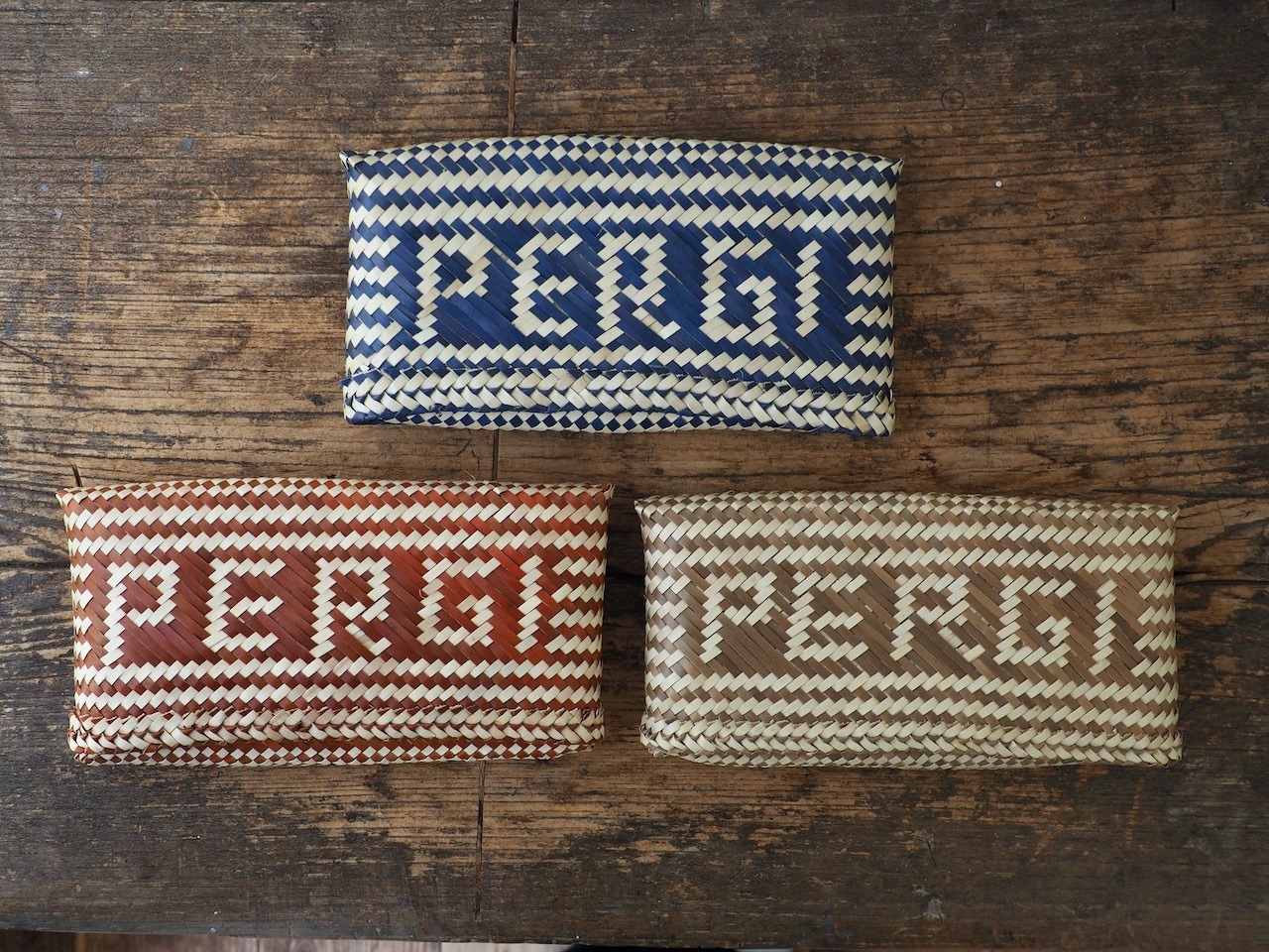 pergi bag M