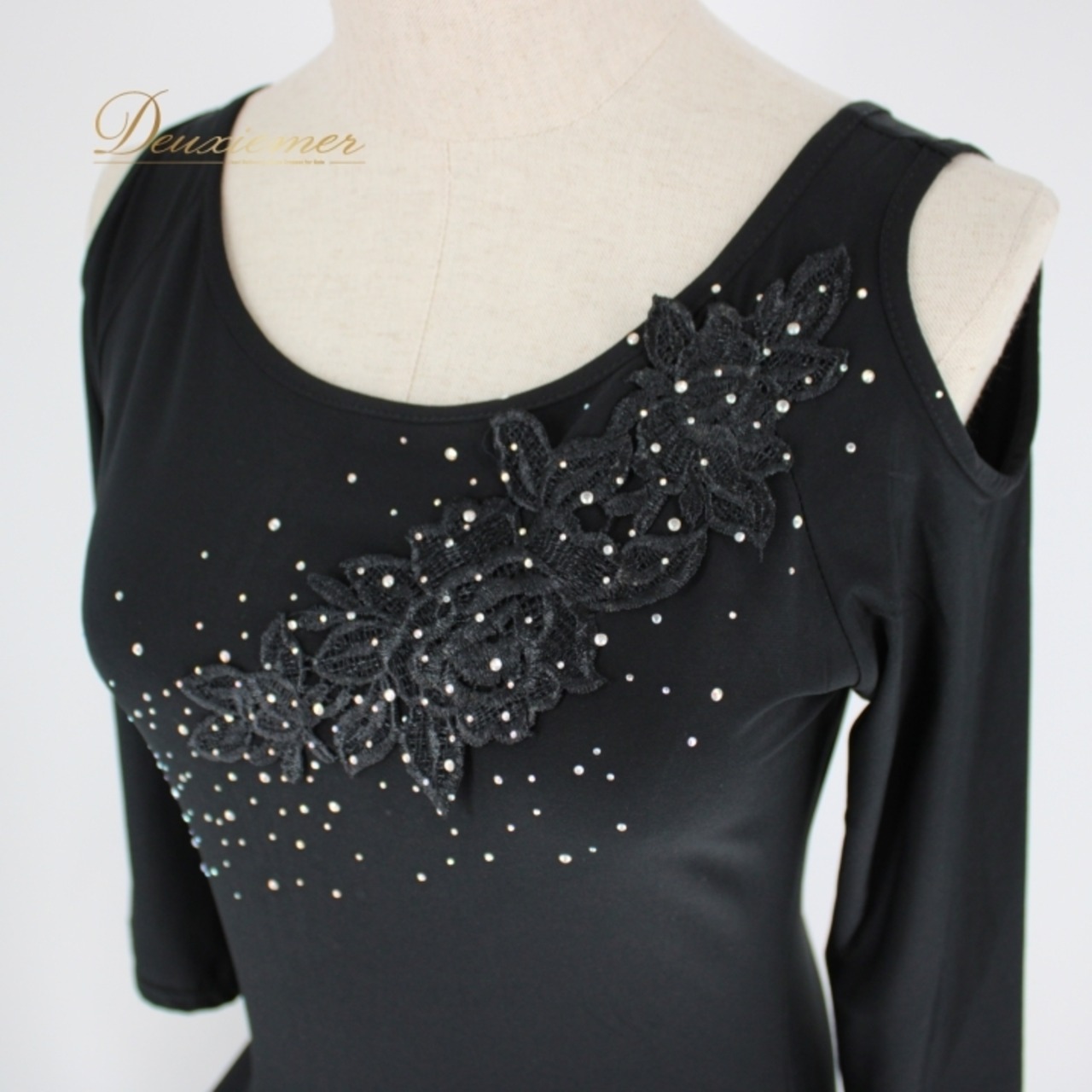 社交ダンス 衣装 スタンダード ドレス ワンピース レッスンウェア パーティ衣装 Leirena レイリーナ ラインストーン 黒 ブラック系 上品 ショートスリーブ 春夏 おしゃれ かわいい フェミニン イベント用 高級感 ストレッチ レディース ダンスウェア ボディライン 美シルエット 着回し 自宅練習 発表会 コスチューム ラインストーン装飾 豪華 体型カバー ブラックワンピース