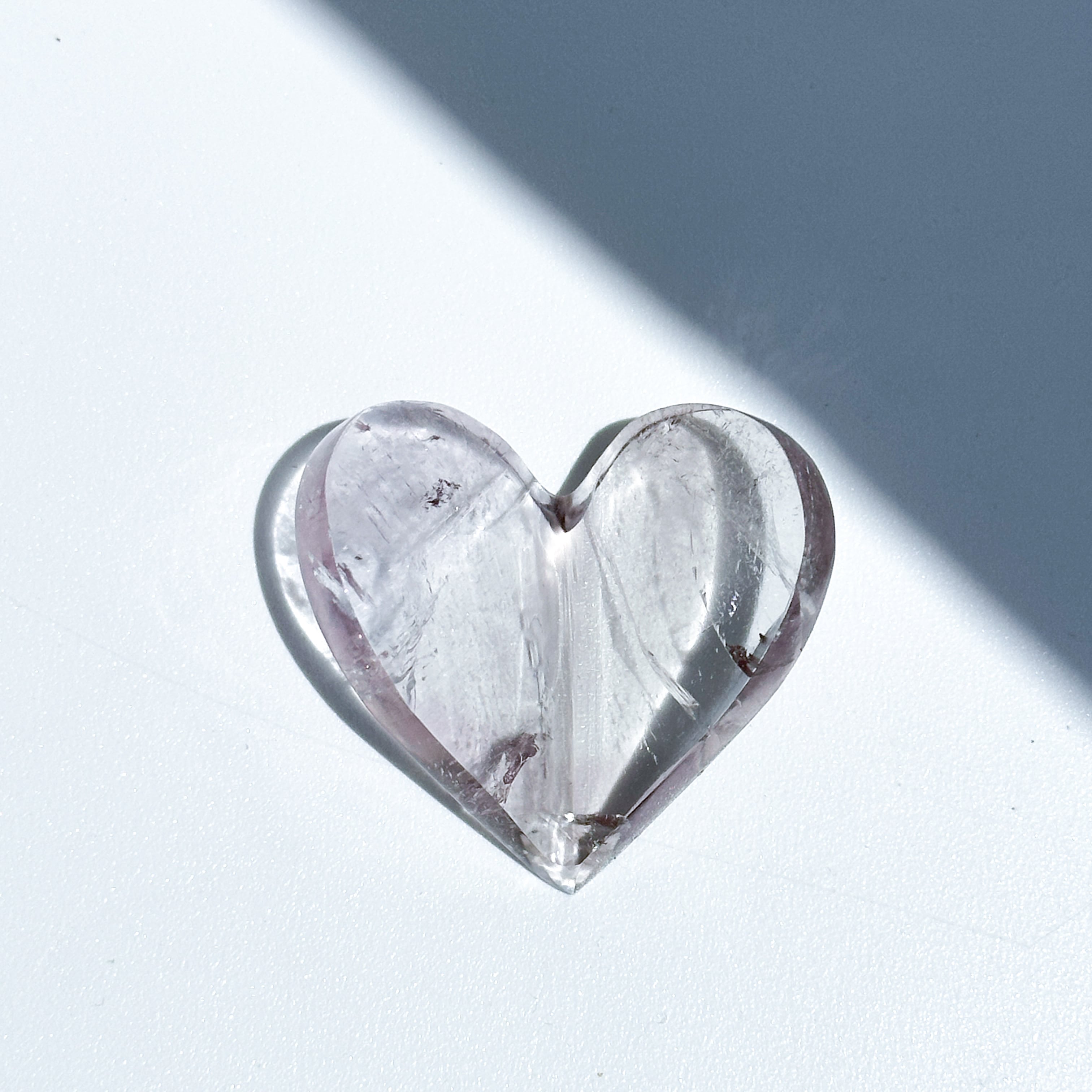 アメジスト 3Dハート 03♡Amethyst heart ♡天然石・鉱物