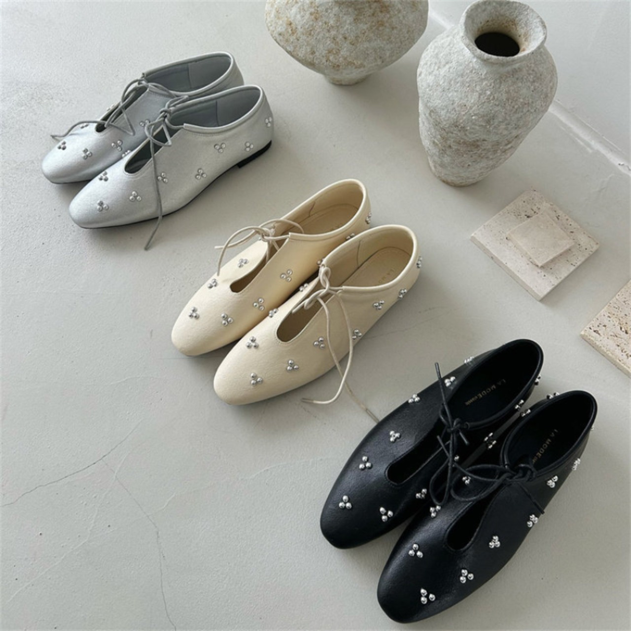 lace-up flat round-toe shoes　J00441