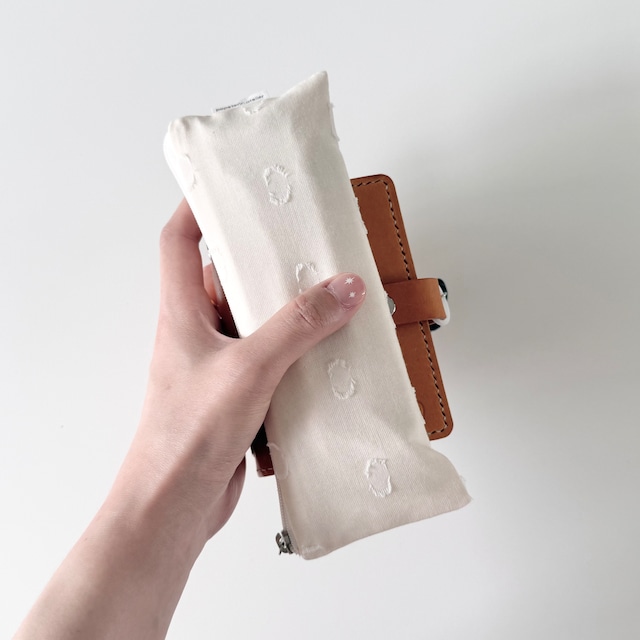 ★予約 papeterie.atelier 〔pencil case -puffy dot-〕