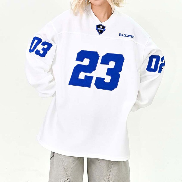 ナンバリンググラフィックルーズトップス 2col   R01505