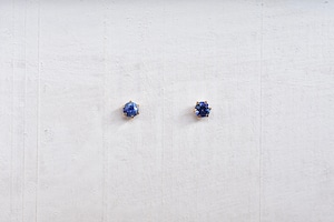 サファイアピアス ( 6本爪 ) 0.1ct × 2 / K18YG