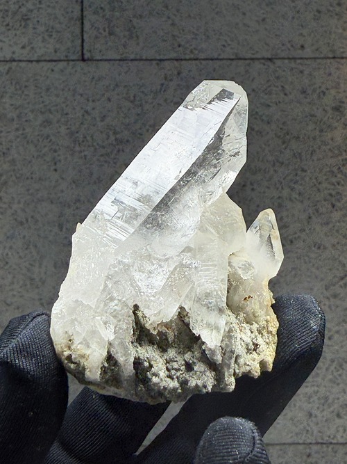 クォーツクラスター【ML-0112】インド