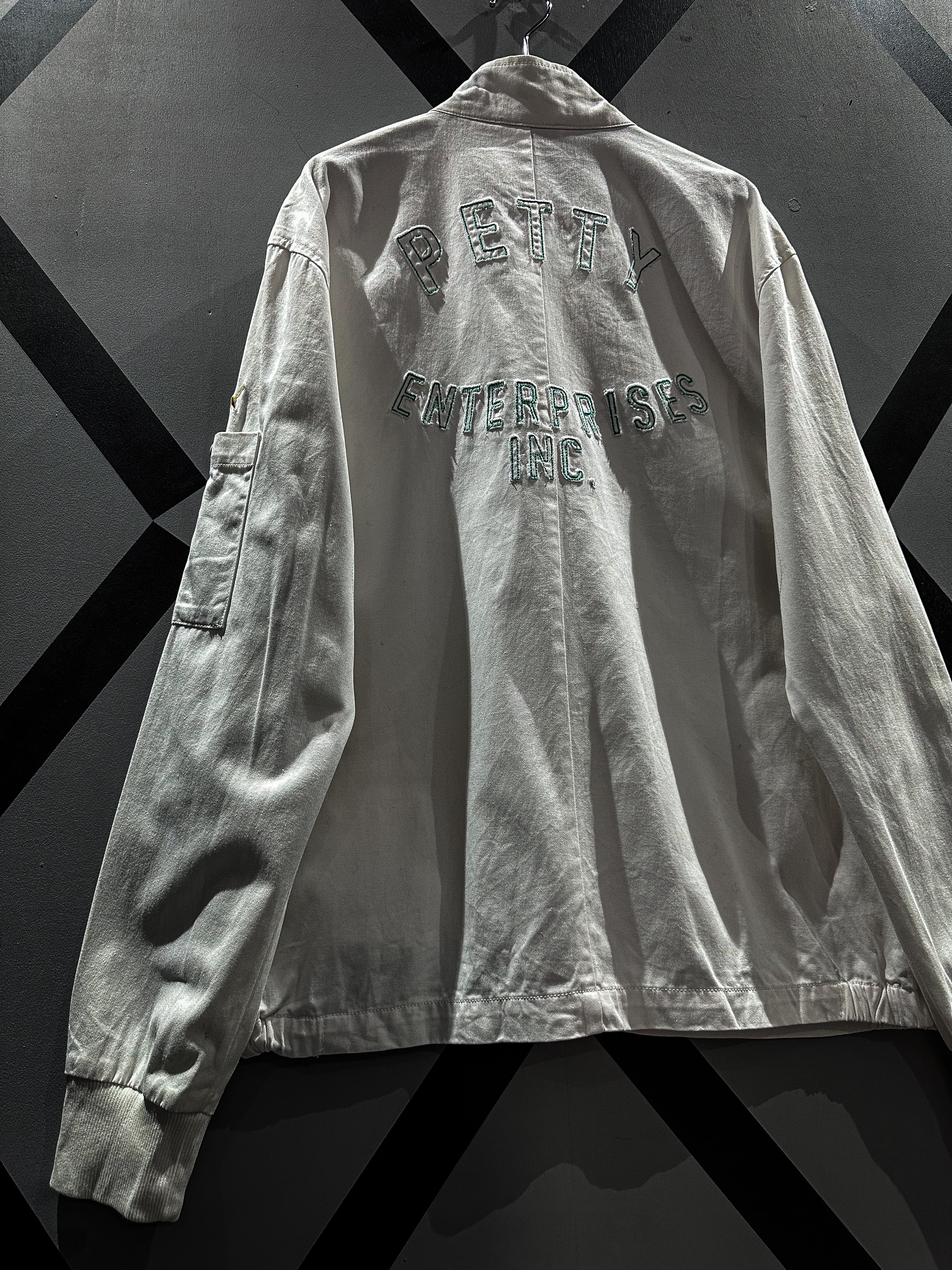 X VINTAGE】
