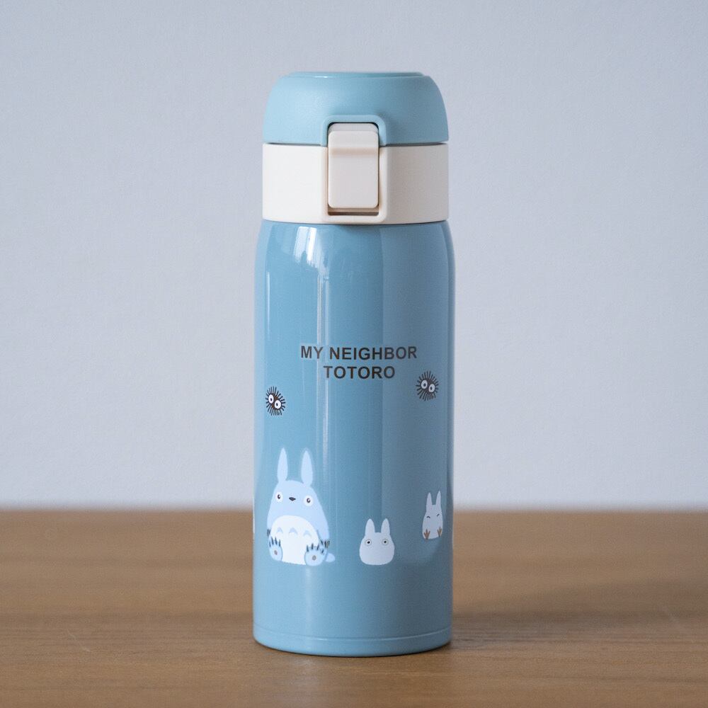となりのトトロ 超軽量ワンタッチステンレスマグ 水筒 350ml くすみブルー 0116 ジブリグッズオンライン通販ショップ ジブリグッズファン Ghibligoodsfan
