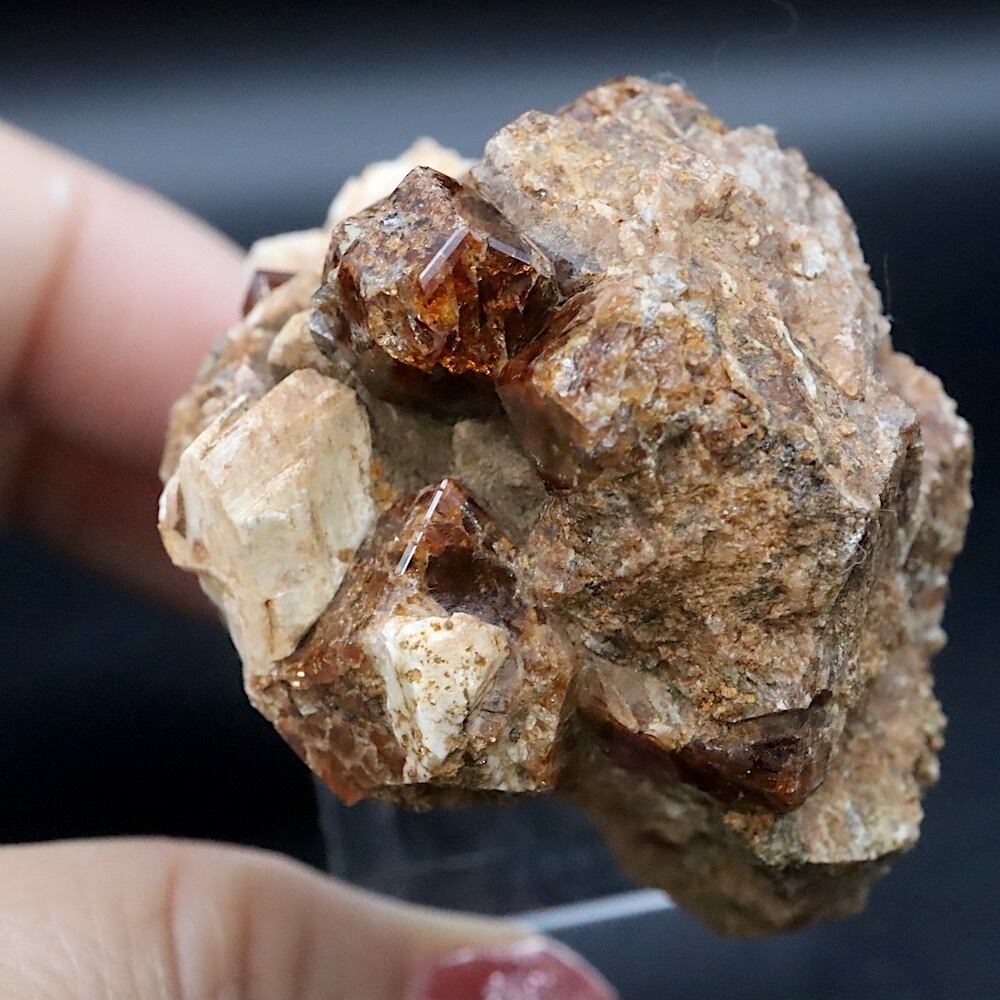 自主採掘！グロッシュラー ガーネット57.5g GN333 原石 鉱物 天然石