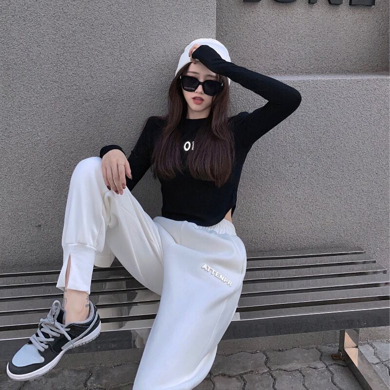 Tシャツ シャツ ショートブラックスプリングオータムトップス ロング 春物 秋物 ブラックストロベリース88618590132