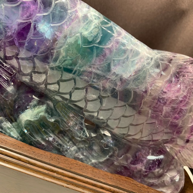 一点物☆希少！激レア！アロワナ・多彩なグラデーション♪レインボーフローライト置物