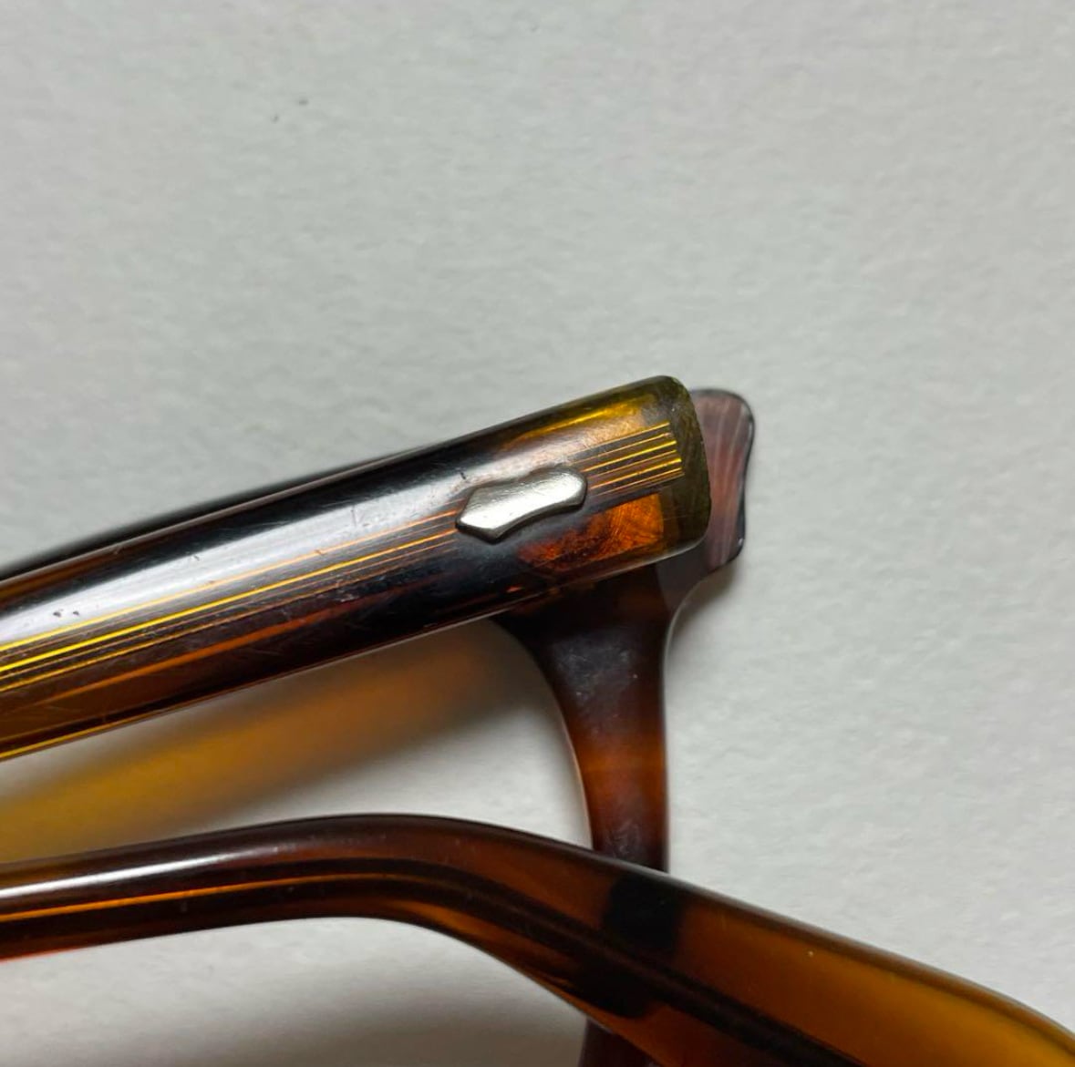 40s 50s AMERICAN OPTICAL アールデコ アンバー 鼈甲 | UC TRADING 40s 50s AMERICAN OPTICAL アールデコ アンバー 鼈甲 | UC TRADING