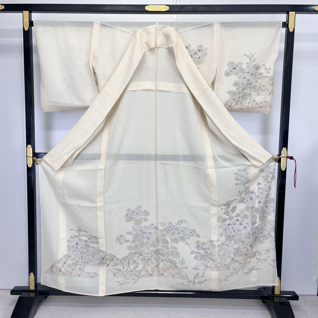 夏着物 紗紬 付下げ 竹垣に紫陽花 薄卵色 K-3895 | リユース着物わびさび 