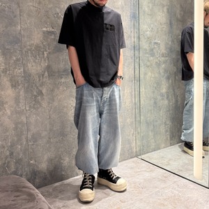 【VETEMENTS】TAPED LOGO T-SHIRT