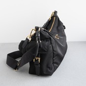 プラダ エクスプローラ ラージ ブラック ナイロン レザー ショルダーバッグ