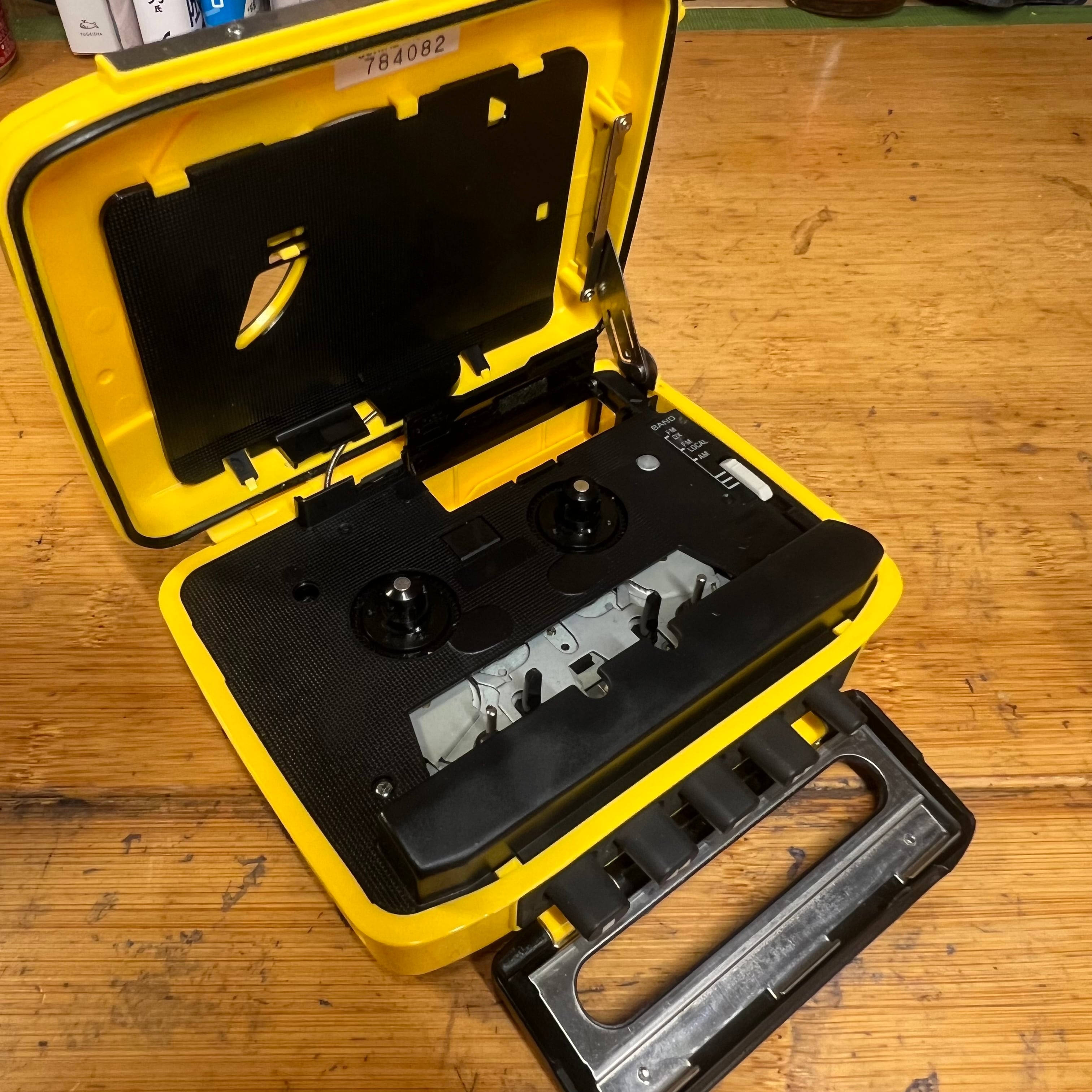 極美可動品]ソニースポーツ カセットウォークマンsony sports WM-SXF30