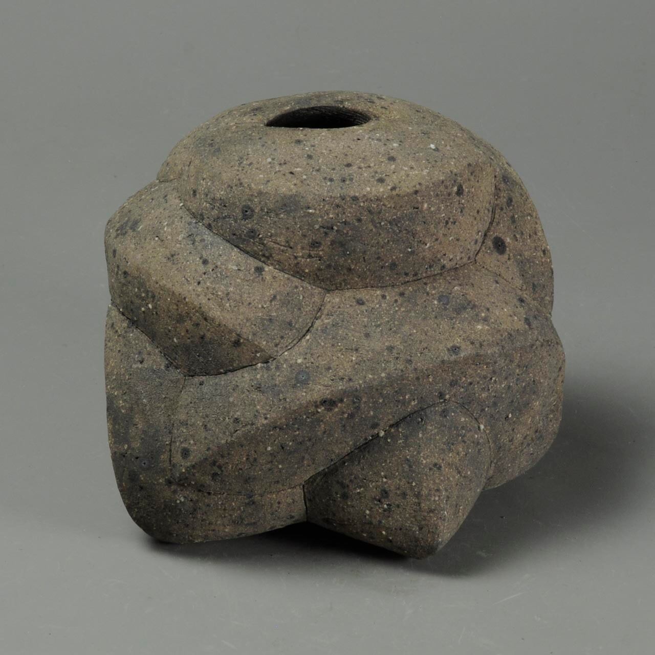 炻器壷 焼き締め オブジェ T18 | 陶芸家 竹内真吾