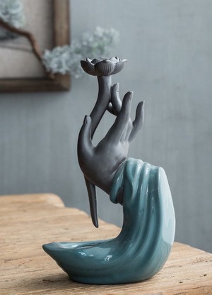 お香たて（掌）